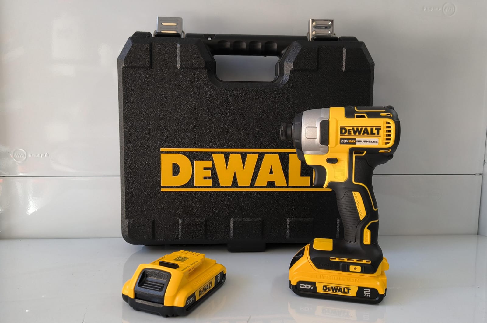 Parafusadeira DeWalt 20V Max